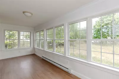 97 Floral Avenue, North Kingstown, RI 02852 - Photo 15