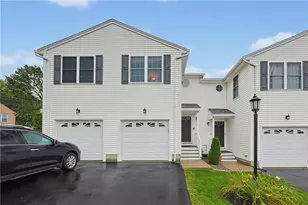 572 Smithfield Rd, North Providence, RI 02904 - Photo 1