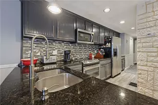 572 Smithfield Rd, North Providence, RI 02904 - Photo 7