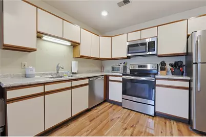 35 Kristee Circle Circle #35, West Warwick, RI 02893 - Photo 5