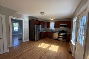 106 Bowling Ln, Westerly, RI 02808 - Photo 3