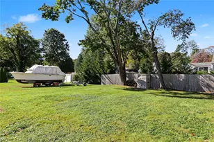 18 Townsend Dr, Barrington, RI 02806 - Photo 27