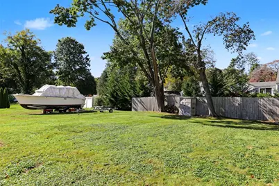 18 Townsend Drive, Barrington, RI 02806 - Photo 27