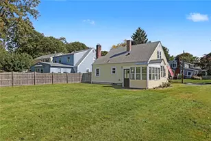 18 Townsend Dr, Barrington, RI 02806 - Photo 25