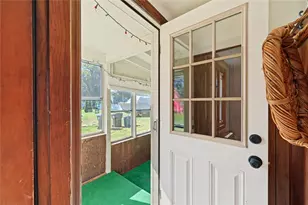 18 Townsend Dr, Barrington, RI 02806 - Photo 15
