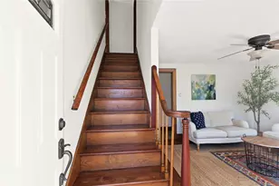 18 Townsend Dr, Barrington, RI 02806 - Photo 3