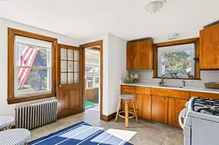 18 Townsend Dr, Barrington, RI 02806 - Photo 13