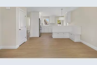 19 Wood Street #A, Warwick, RI 02889 - Photo 3