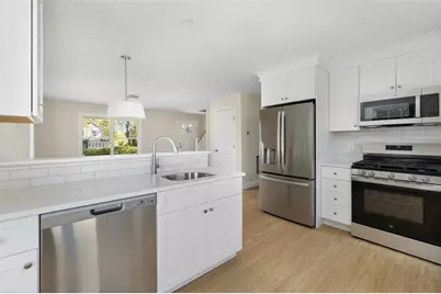 19 Wood Street #A, Warwick, RI 02889 - Photo 11