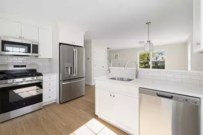 19 Wood Street, Warwick, RI 02889 - Photo 31
