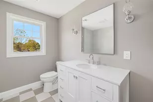 19 Wood St, Warwick, RI 02889 - Photo 33
