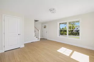 19 Wood St, Warwick, RI 02889 - Photo 27