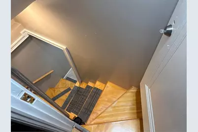 210 Lynch Street, Providence, RI 02908 - Photo 17