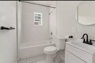 460 Smithfield Ave, Pawtucket, RI 02860 - Photo 11