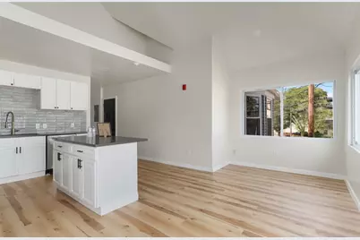 460 Smithfield Avenue #3, Pawtucket, RI 02860 - Photo 3