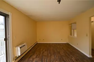 23 Village Ct, West Warwick, RI 02893 - Photo 5