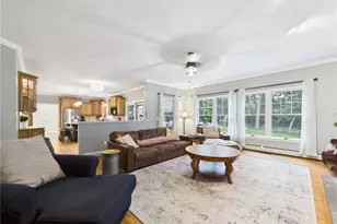 109 Woodridge Dr, North Kingstown, RI 02874 - Photo 15