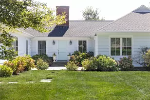 124 Harrison Ave, Newport, RI 02840 - Photo 39