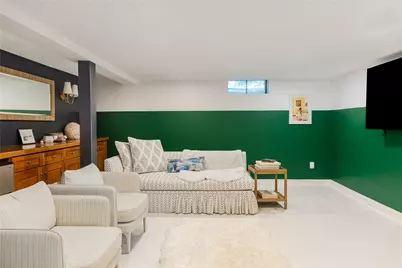 124 Harrison Avenue, Newport, RI 02840 - Photo 29