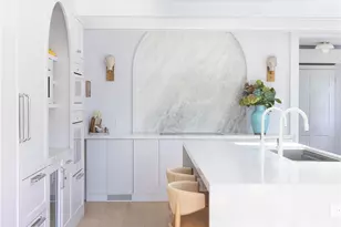124 Harrison Ave, Newport, RI 02840 - Photo 5