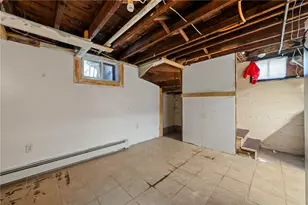 68 Bowlet St, Providence, RI 02909 - Photo 27