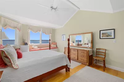 30 Broadview Avenue, Warwick, RI 02889 - Photo 29