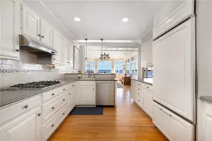 30 Broadview Ave, Warwick, RI 02889 - Photo 19