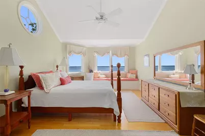 30 Broadview Avenue, Warwick, RI 02889 - Photo 27