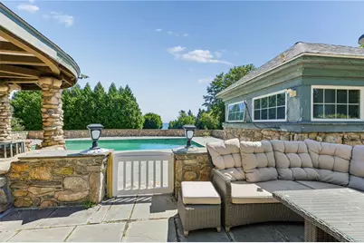25 Wildfield Farm Road, Narragansett, RI 02882 - Photo 7