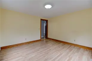 43 Meeting St, Coventry, RI 02816 - Photo 7