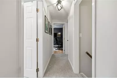9 Mallory Court, Bristol, RI 02809 - Photo 17