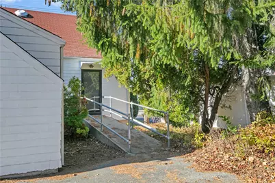 74 Valley Road, Middletown, RI 02842 - Photo 41