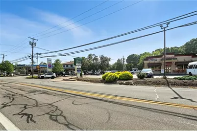 1907 Kingstown Road, South Kingstown, RI 02879 - Photo 25
