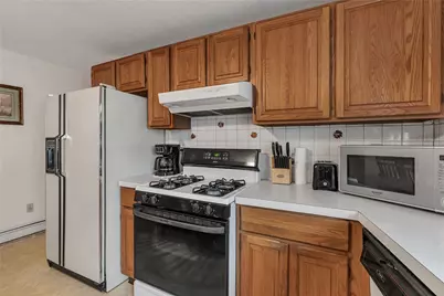 6 Henry Street, Central Falls, RI 02863 - Photo 5