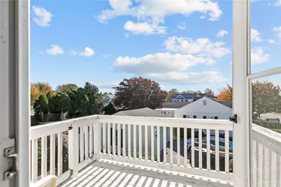 74 Valley Road, Middletown, RI 02842 - Photo 33
