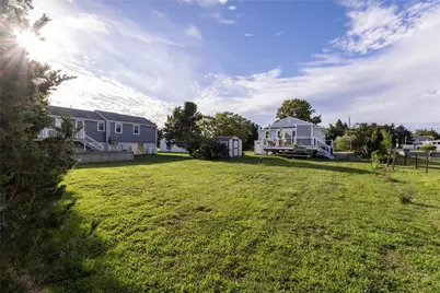 23 1st Street, Westerly, RI 02891 - Photo 11