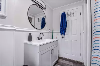 5 Packard Avenue, Warwick, RI 02886 - Photo 15