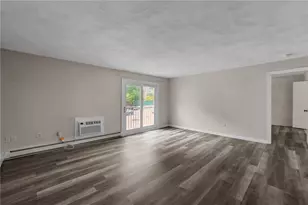 300 Smithfield Rd, North Providence, RI 02904 - Photo 17