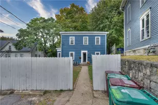73 Boyden St, Woonsocket, RI 02895 - Photo 21
