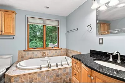 8 Choctaw Trail, Narragansett, RI 02882 - Photo 19