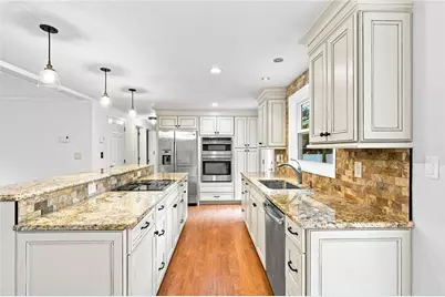 8 Choctaw Trail, Narragansett, RI 02882 - Photo 13