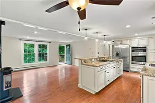 8 Choctaw Trail, Narragansett, RI 02882 - Photo 9