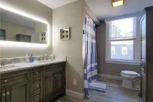 3 Bull St, Newport, RI 02840 - Photo 11
