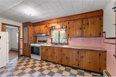 5 Robert Avenue, Portsmouth, RI 02871 - Photo 3