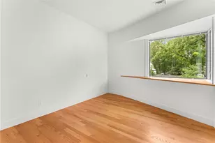 31 Parade St, Providence, RI 02909 - Photo 15