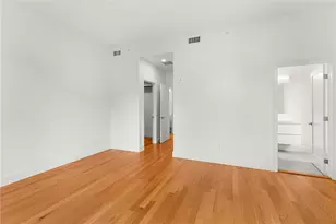 31 Parade St, Providence, RI 02909 - Photo 19