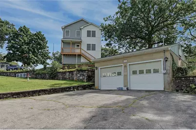 34 Vine Street, West Warwick, RI 02893 - Photo 27