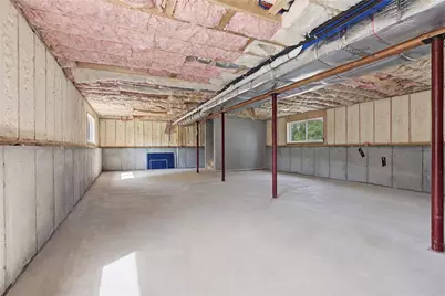 34 Vine Street, West Warwick, RI 02893 - Photo 21