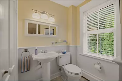 72 Third Street, Newport, RI 02840 - Photo 27