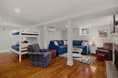 72 Third Street, Newport, RI 02840 - Photo 29